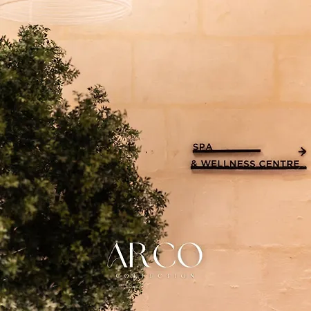 아파트 Cozy Mercury Tower With Rooftop Pool By Arcocollection Saint Julian's